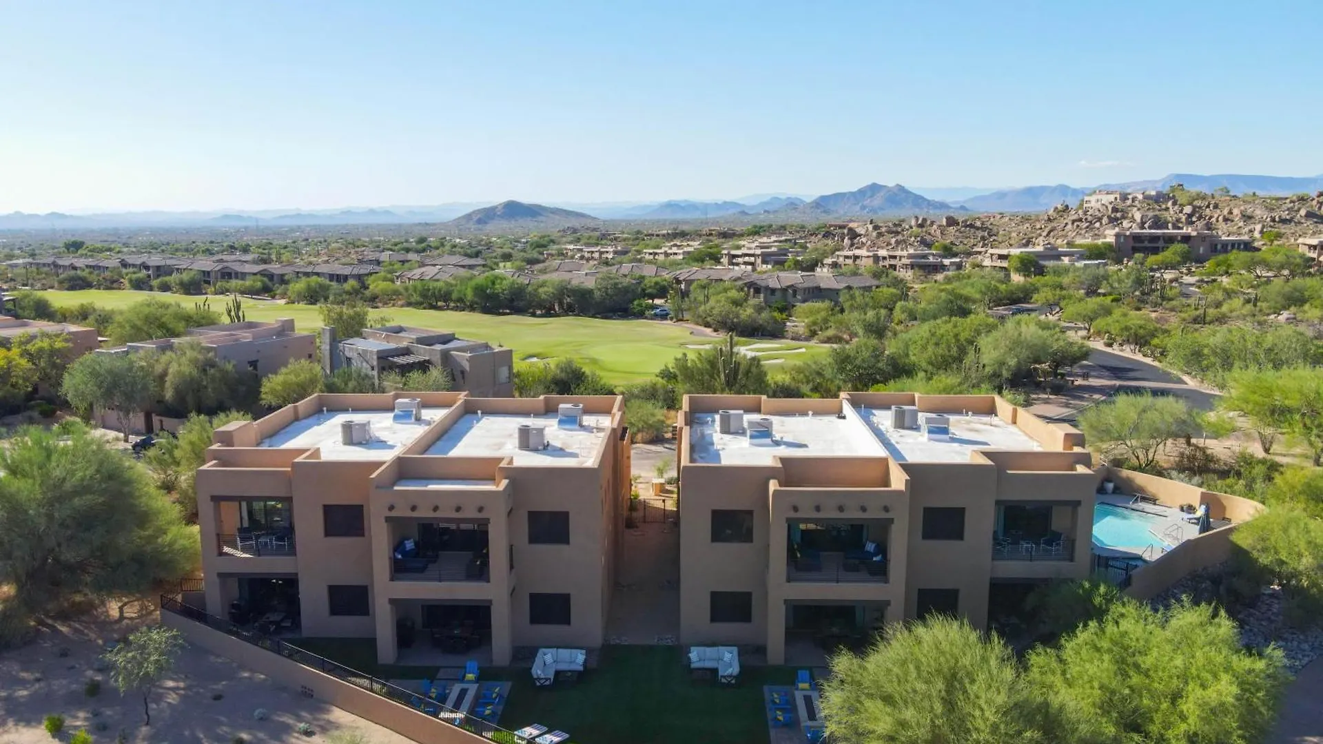 3 Bedrooms Scottsdale